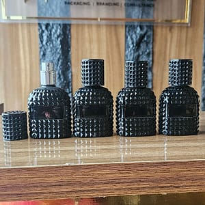 30ml black dot spray bottle