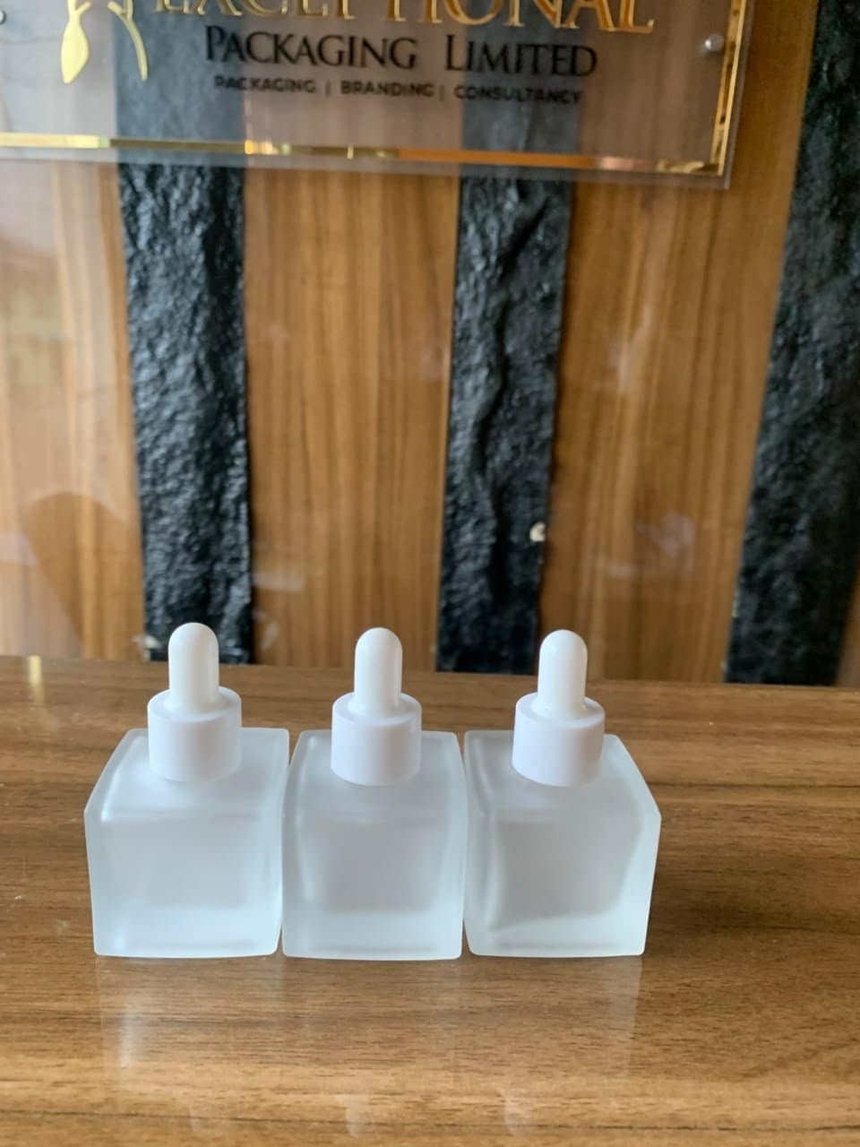 30ml frosted square dropper bottle 30ml frosted square dropper bottle