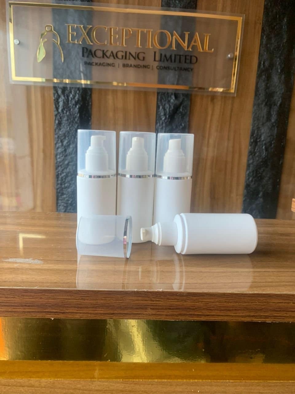 hdpe pump bottle with silver lining hdpe pump bottle with silver lining